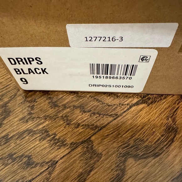 Steve Madden Sandals - Picture 3 of 3